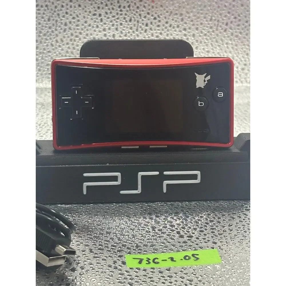 Nintendo Game Boy Micro Pokémon Center Limited Edition Black Red Pikachu Japan